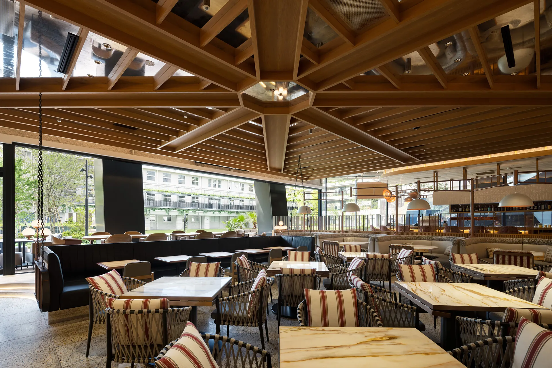 ザ クラフト バー アンド グリル